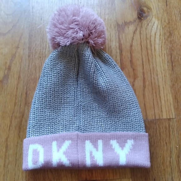 Girls DKNY Metallic Hat Glove Set Grey Knit Pompom Touchscreen Tech Touch Tips - Picture 6 of 16